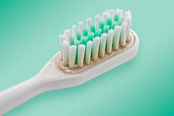 Old dirty and unhygienic toothbrush